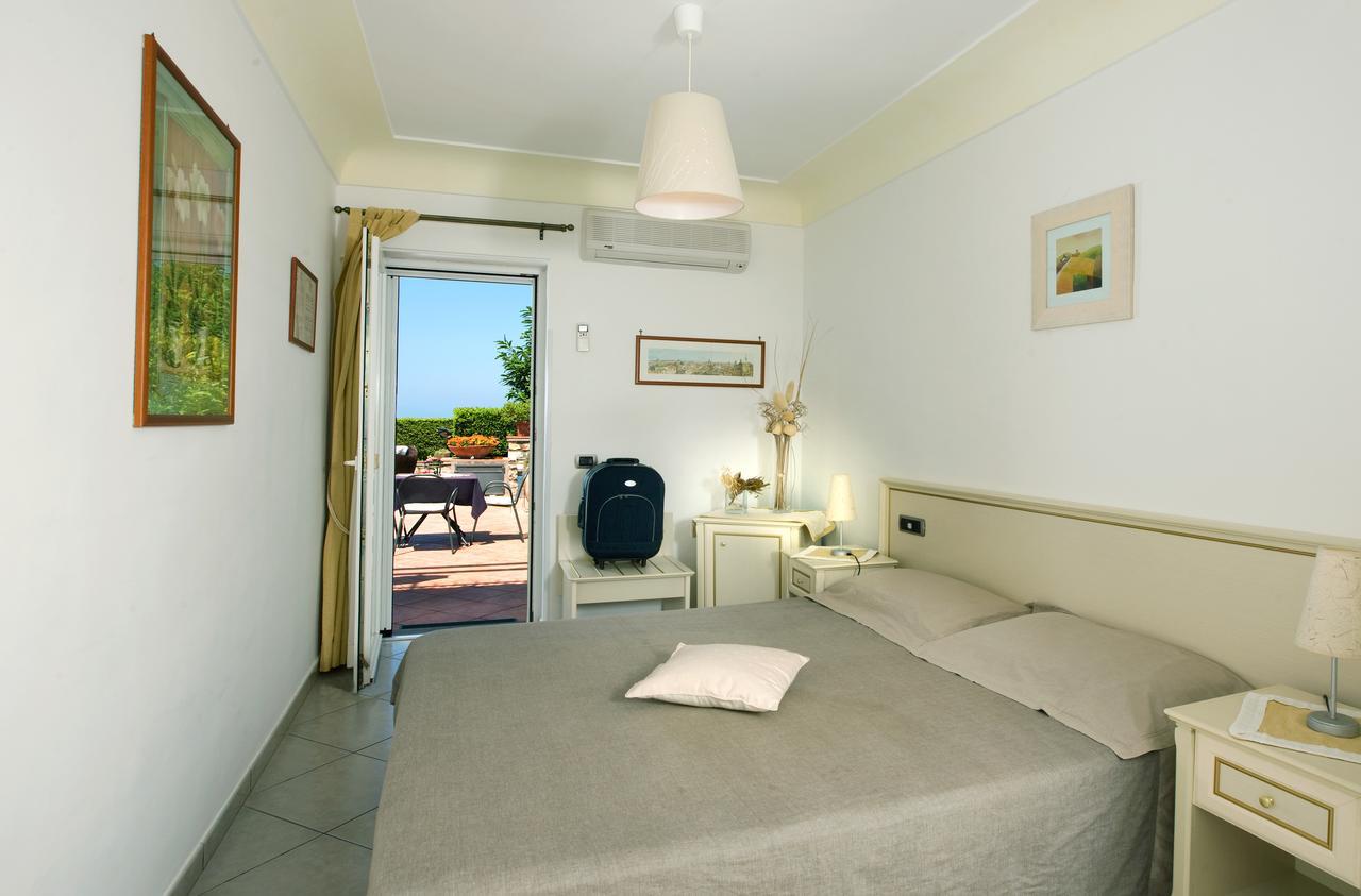 Il Tramonto Bed & Breakfast 3*