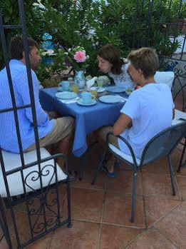 Il Tramonto Bed & Breakfast